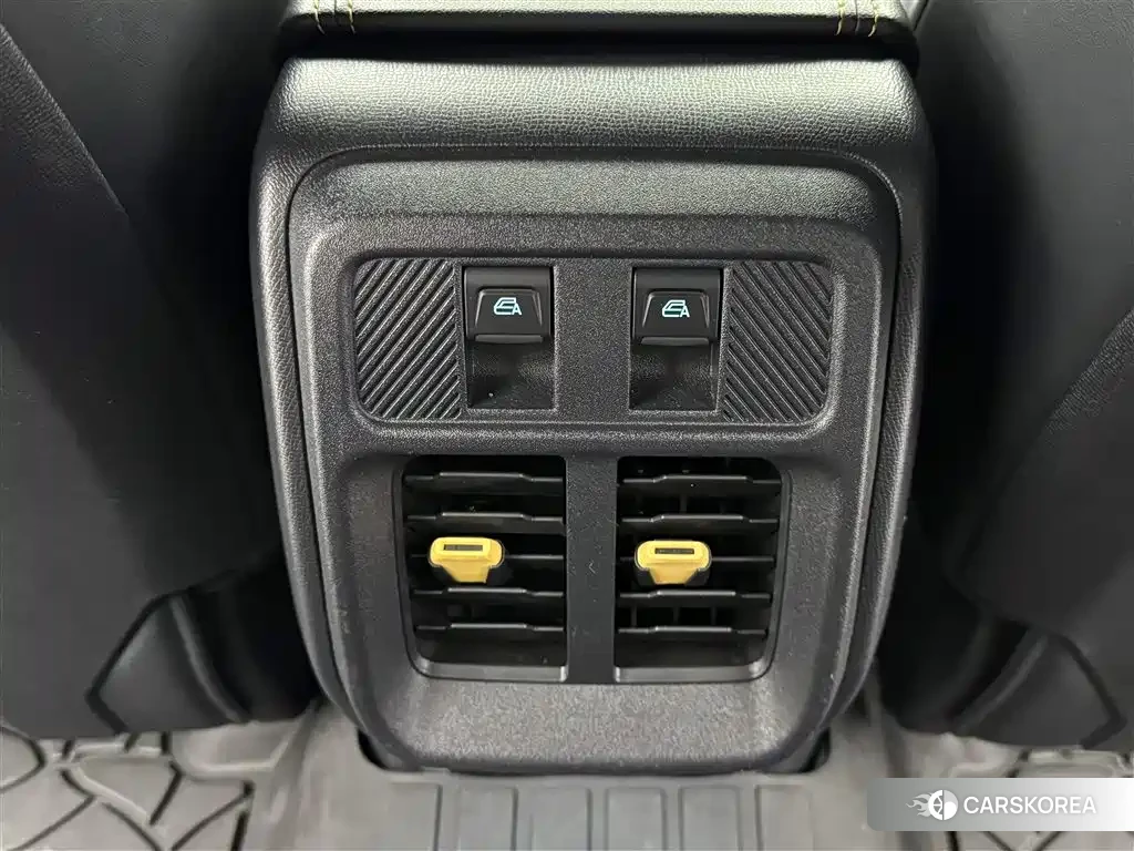Ford Mustang id 4539284 из Китая 15