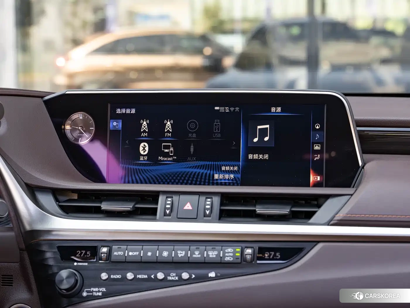 Lexus ES id 4554037 из Китая 15