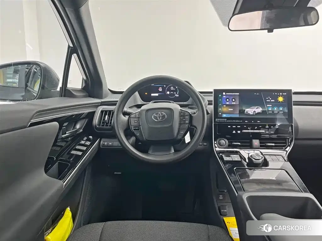 Toyota bZ4X id 4554133 из Китая 16