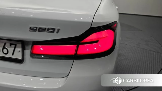 BMW 5 Series (G30) id 4586157 из Кореи 15