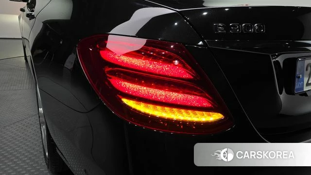 Mercedes-Benz E-Class W213 id 4708934 из Кореи 15