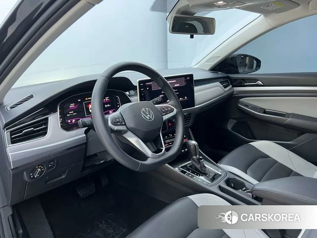 Volkswagen Bora id 4290827 из Китая 15
