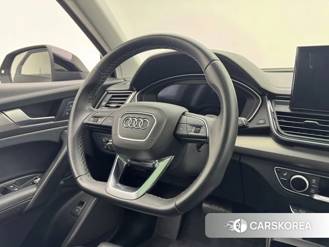 Audi Q5L id 4300066 из Китая 15