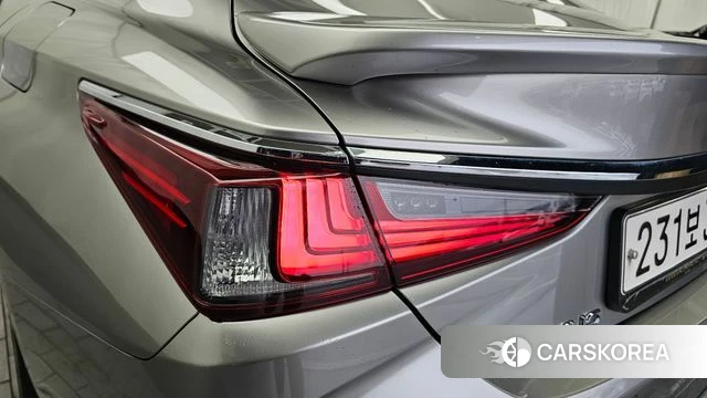 Lexus ES300h 7th generation id 4754221 из Кореи 15