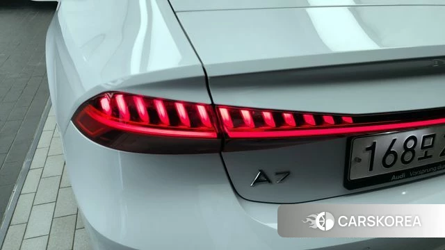 Audi A7 (4K) id 4331172 из Кореи 15