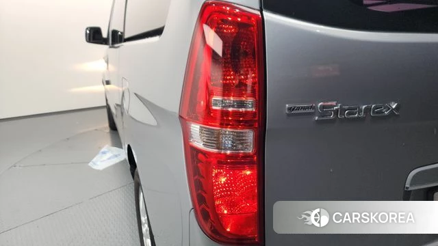 Hyundai The New Grand Starex id 4225453 из Кореи 15