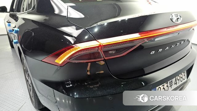 Hyundai The New Grandeur IG Hybrid id 4489087 из Кореи 15
