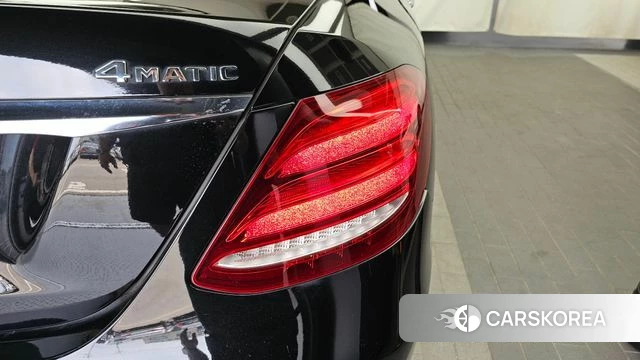 Mercedes-Benz E-Class W213 id 4543129 из Кореи 15