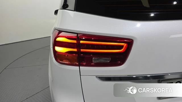 Kia The New Carnival id 4906991 из Кореи 15