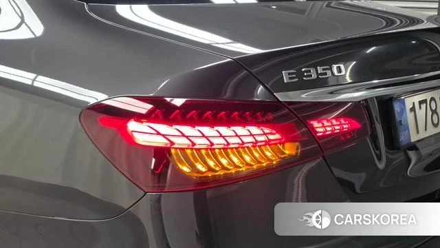Mercedes-Benz E-Class W213 id 4753790 из Кореи 15