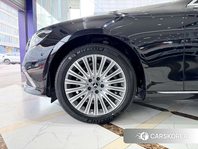 Mercedes-Benz E-class id 4271586 из Китая 15
