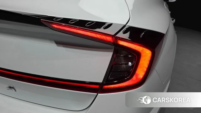 Hyundai Sonata Hybrid (DN8) id 4580459 из Кореи 15
