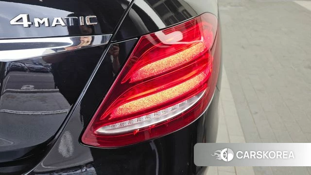 Mercedes-Benz E-Class W213 id 4619913 из Кореи 15