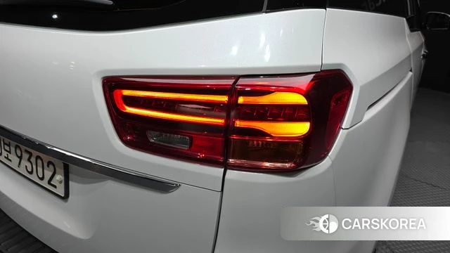 Kia The New Carnival id 4339651 из Кореи 15