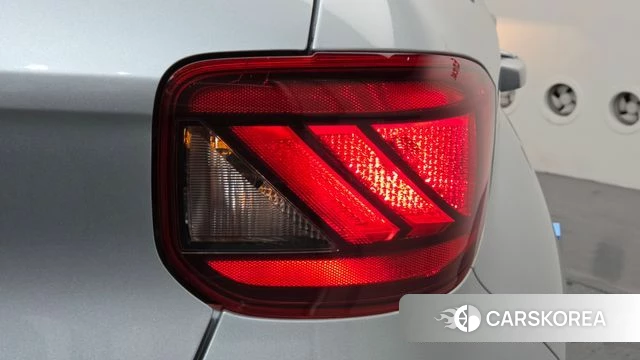 Hyundai Venue id 4489177 из Кореи 15