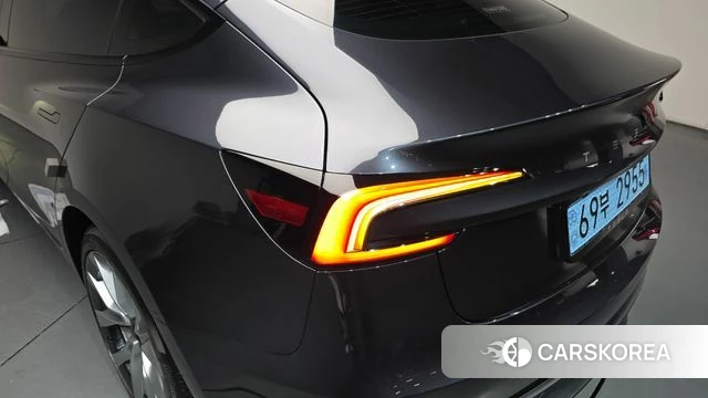 Tesla Model 3 id 4321591 из Кореи 15