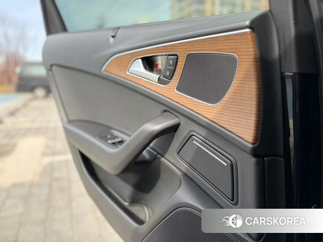 Audi A6L id 4253459 из Китая 15