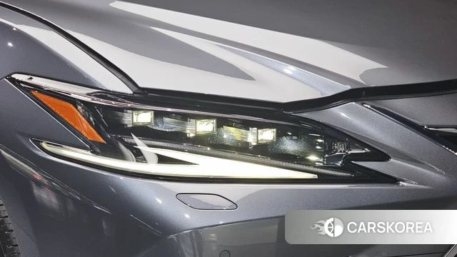 Lexus ES300h 7th generation id 4778457 из Кореи 15