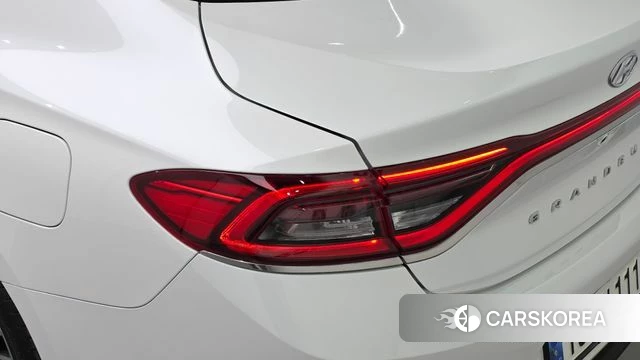 Hyundai Grandeur IG id 4459642 из Кореи 15