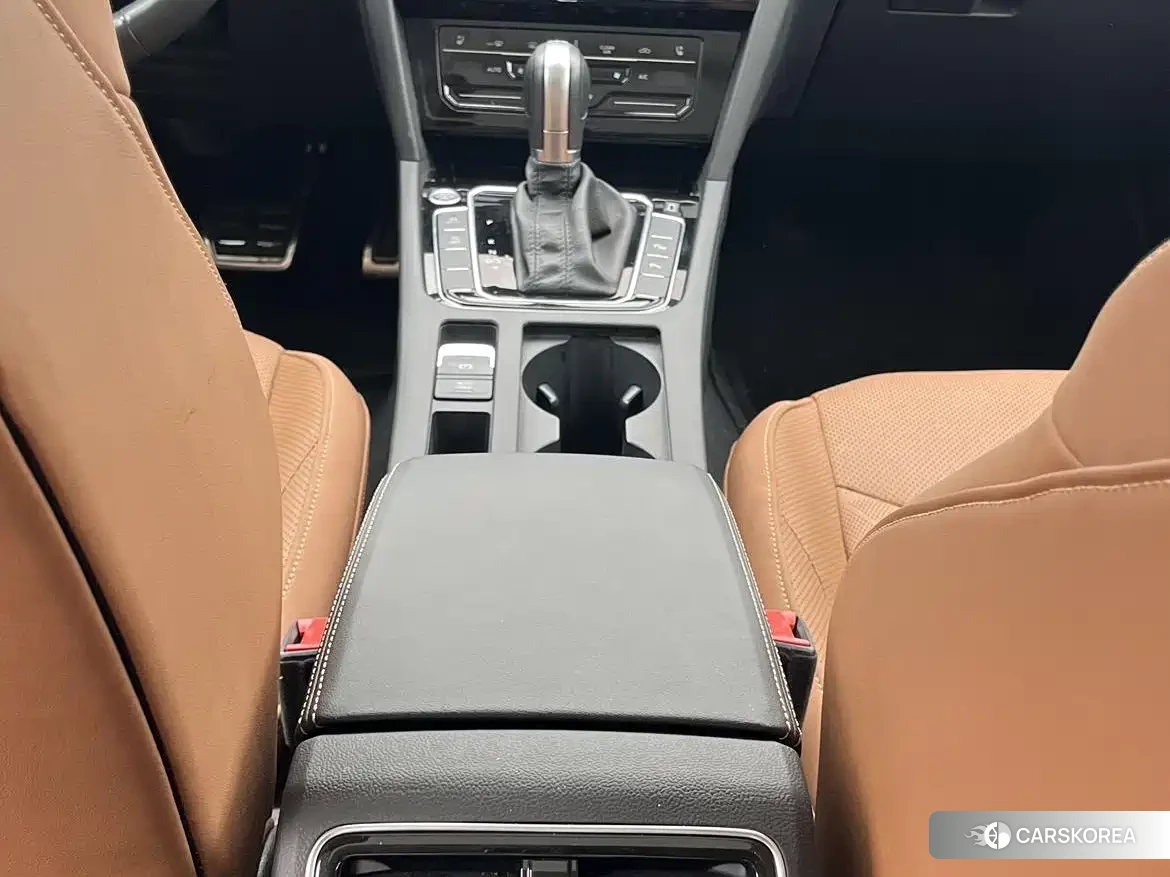 Volkswagen Arteon (CC) id 4679686 из Китая 15