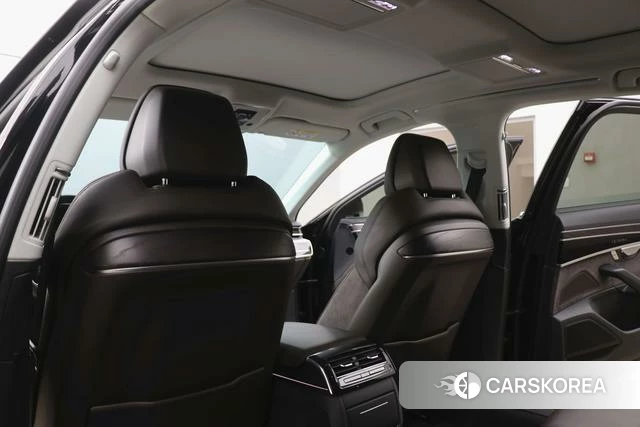 Audi A8 id 4366000 из Китая 15