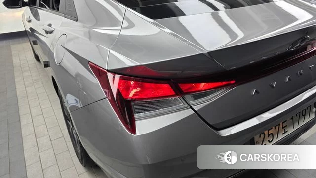 Hyundai Avante Hybrid (CN7) id 4524578 из Кореи 15