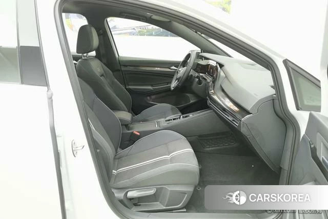 Volkswagen Golf id 4271085 из Китая 15