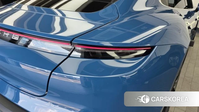 Porsche Taycan id 4464479 из Кореи 15