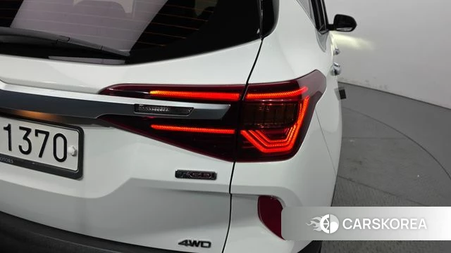 Kia Seltos id 4937272 из Кореи 15