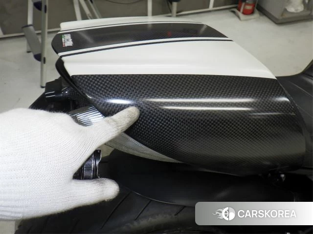 Ducati DIAVEL CARBON id 4229278 из Японии 15