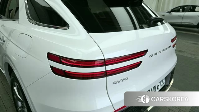 Genesis GV70 id 4560562 из Кореи 15