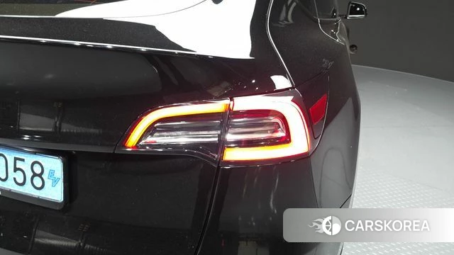 Tesla Model Y id 4773780 из Кореи 15