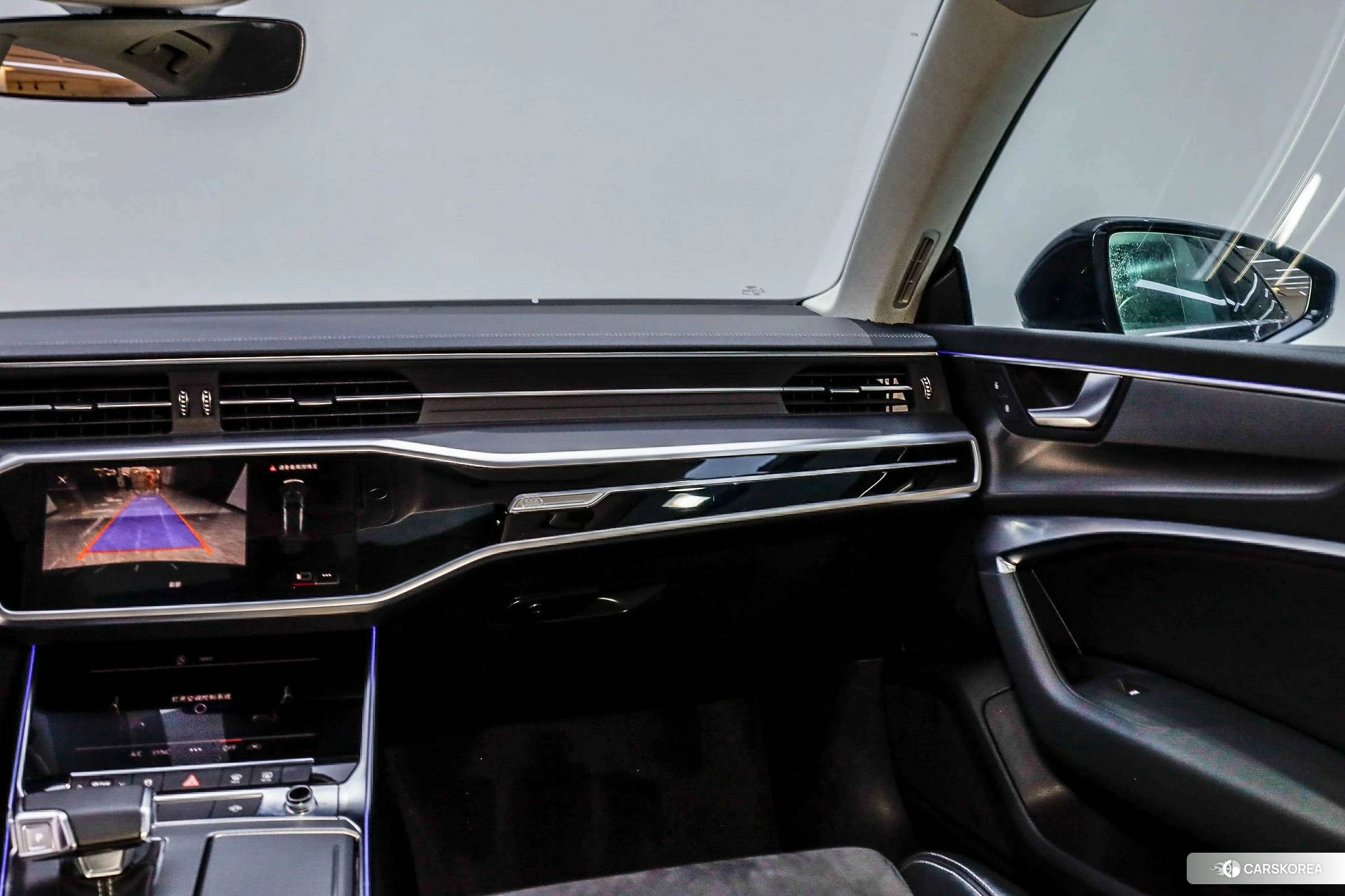 Audi A7L id 4467994 из Китая 15