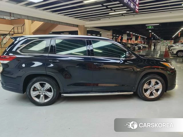 Toyota Highlander id 4261118 из Китая 15