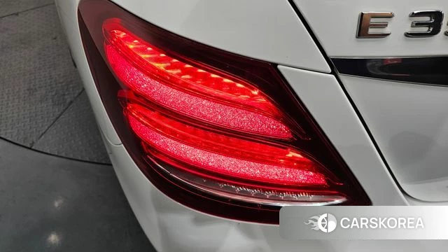 Mercedes-Benz E-Class W213 id 4384399 из Кореи 15