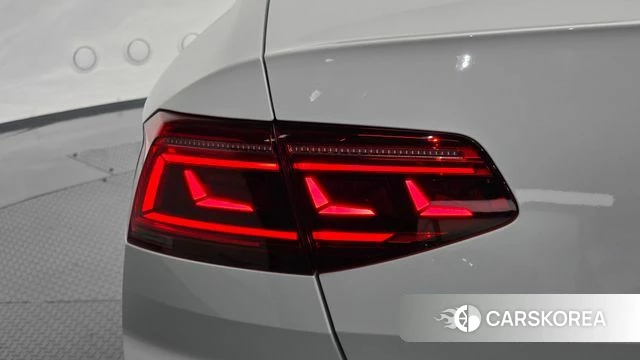 Volkswagen Passat GT (B8) id 4562352 из Кореи 15