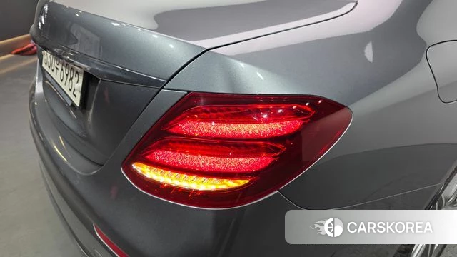 Mercedes-Benz E-Class W213 id 4203596 из Кореи 15