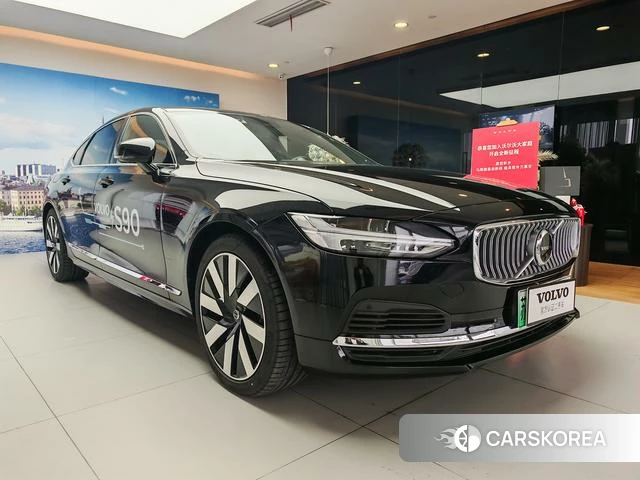 Volvo S90 PHEV id 4209589 из Китая 15