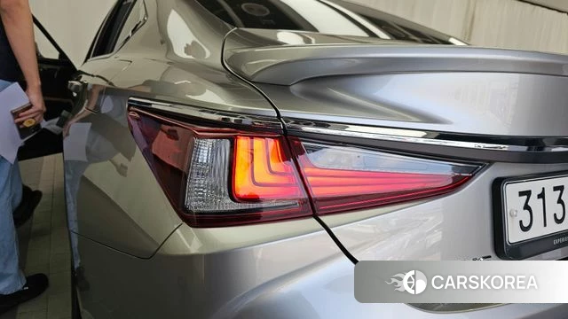 Lexus ES300h 7th generation id 4445216 из Кореи 15