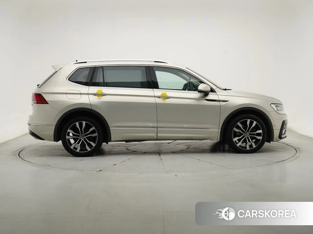 Volkswagen Tiguan L id 4300748 из Китая 15