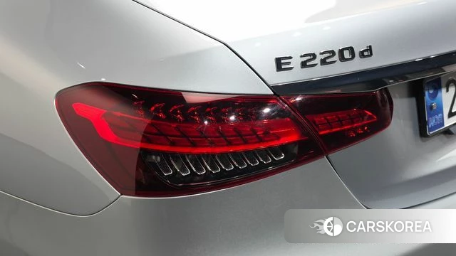 Mercedes-Benz E-Class W213 id 4731663 из Кореи 14