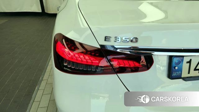 Mercedes-Benz E-Class W213 id 4267599 из Кореи 15