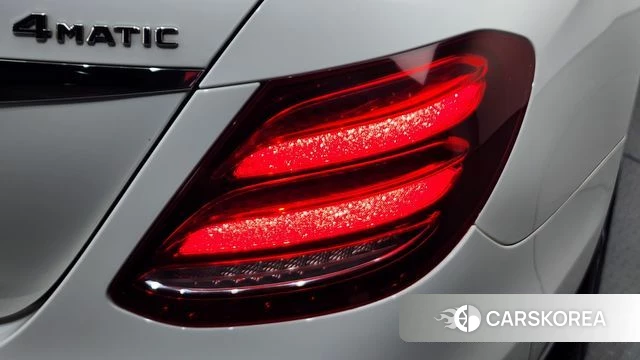 Mercedes-Benz E-Class W213 id 4765137 из Кореи 15