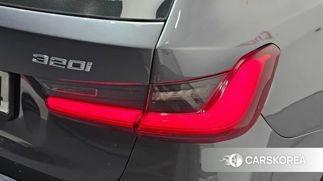 BMW 3 Series (G20) id 4693111 из Кореи 15