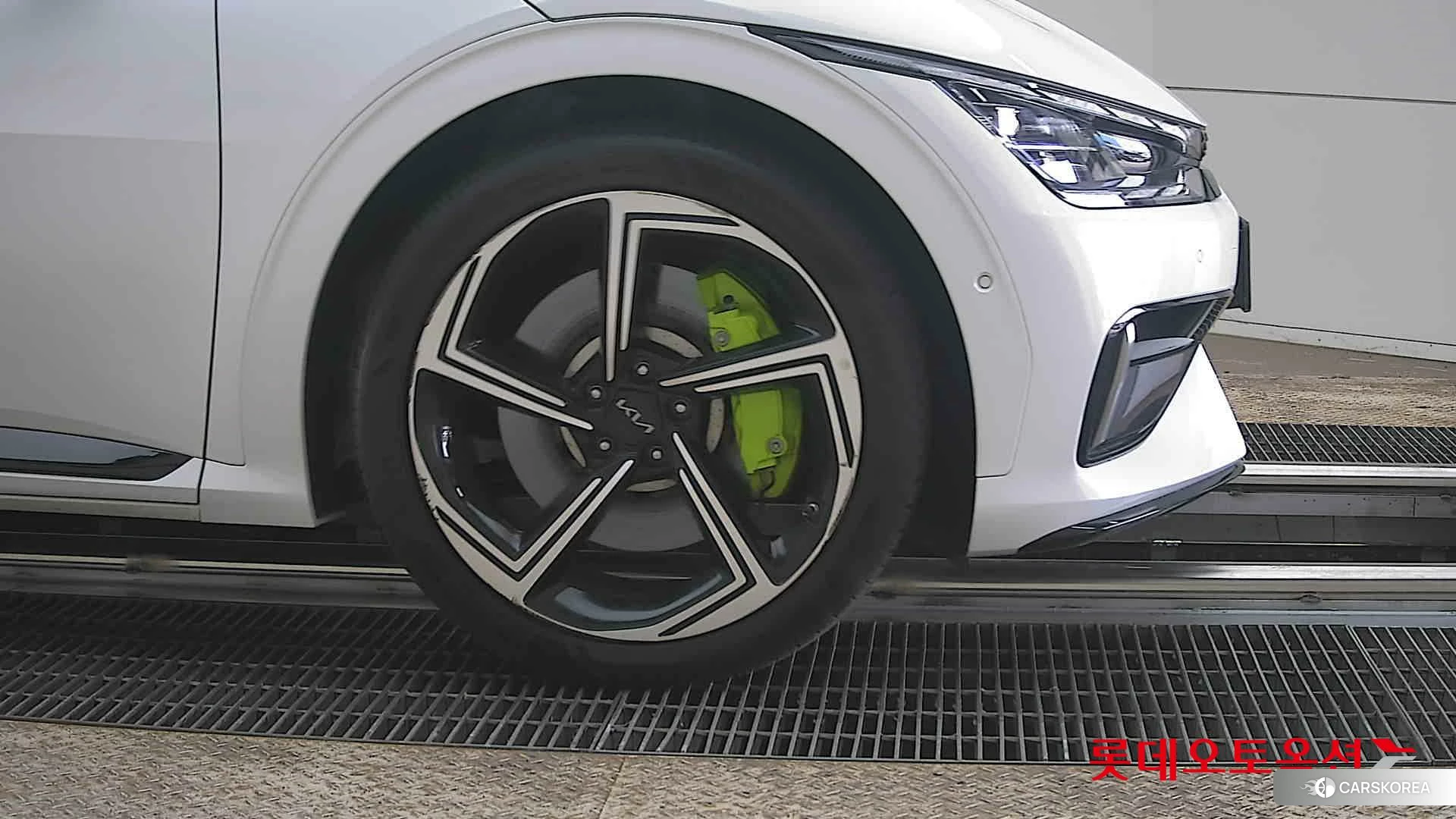 Kia EV6 GT id 3875721 из Кореи 15