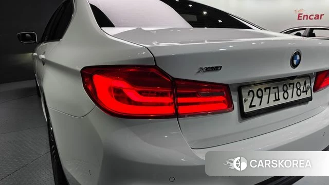BMW 5 Series (G30) id 4520108 из Кореи 15