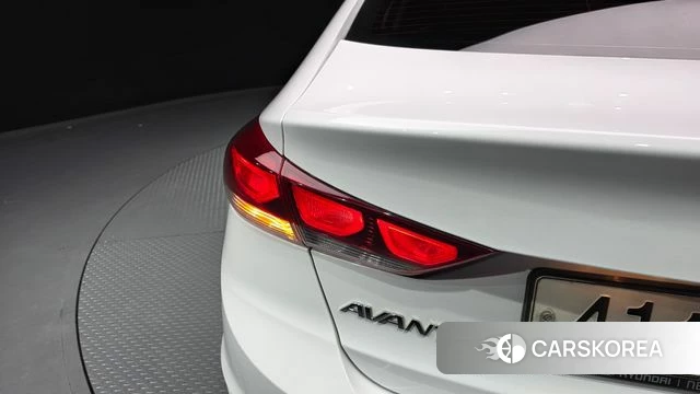 Hyundai Avante AD id 4520965 из Кореи 15
