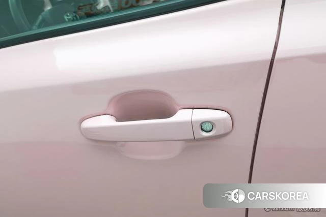 Toyota IZOA id 4279093 из Китая 15