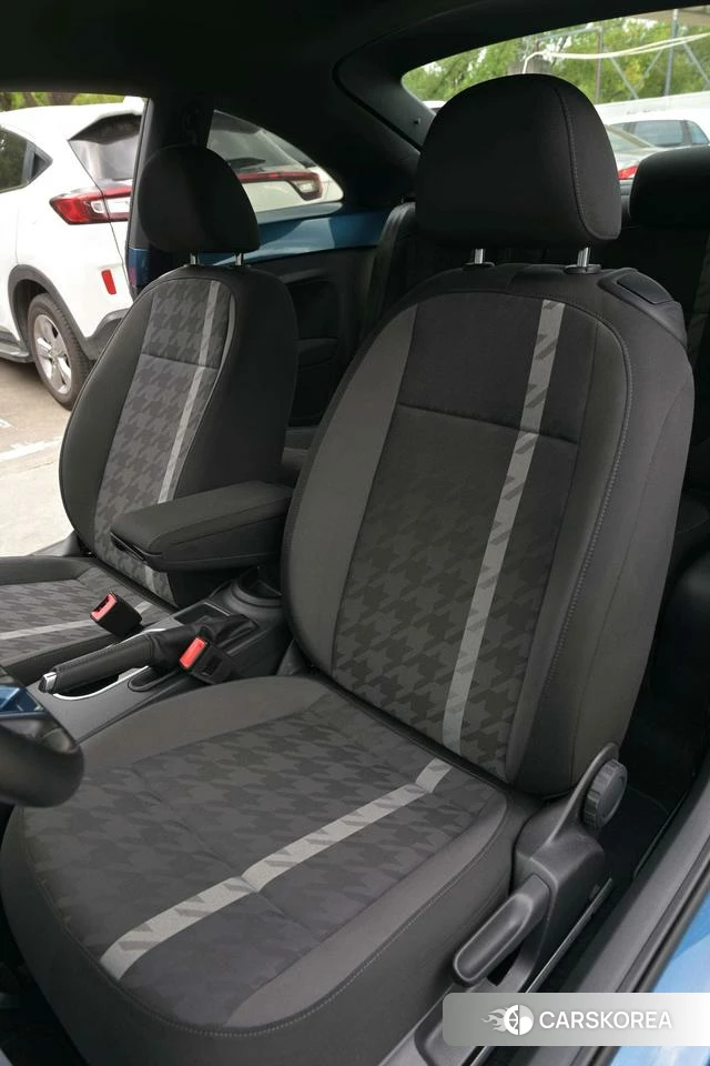 Volkswagen Beetle id 4239035 из Китая 15