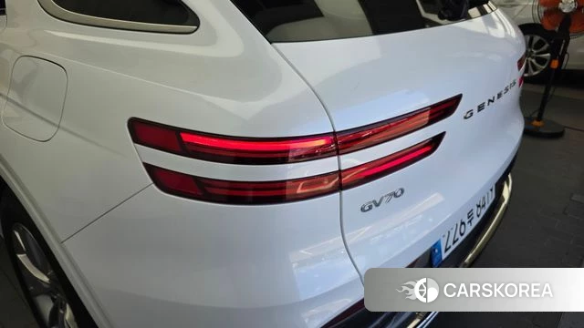 Genesis GV70 id 4640297 из Кореи 15